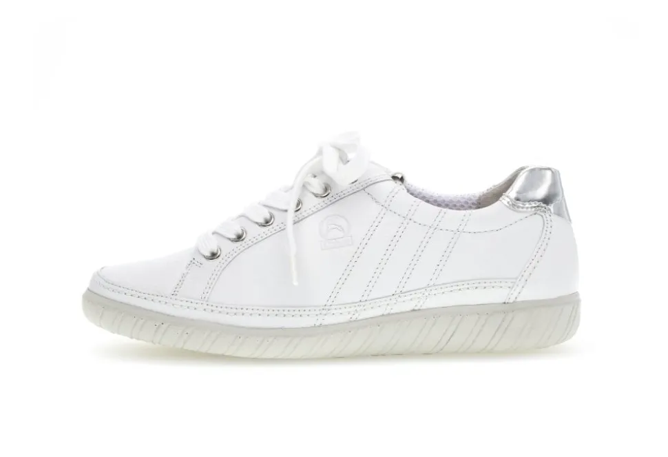 Amulet Low Top Trainer
