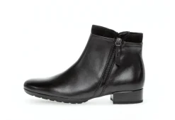 Briano Ankle Boot
