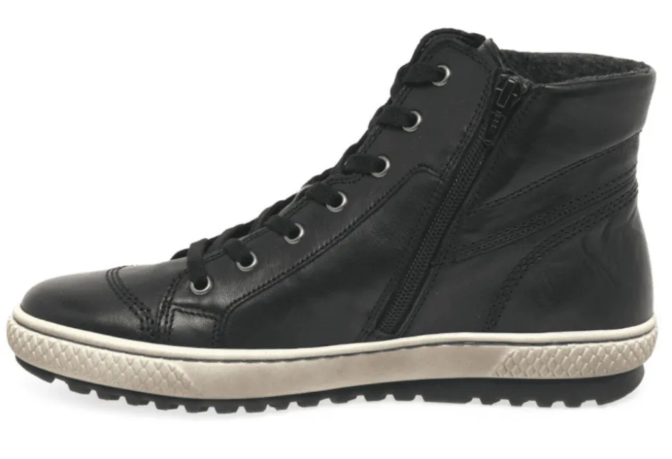 Bulner Hi-Top Trainer