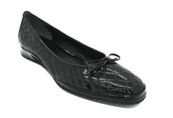 Elinda B Narrow Fitting Pump