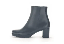 Essential Heeled Boot