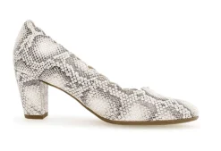 Evita Court Shoe