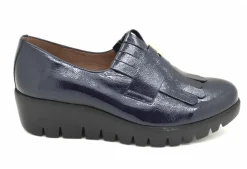 Fringe Detail Wedged Loafer