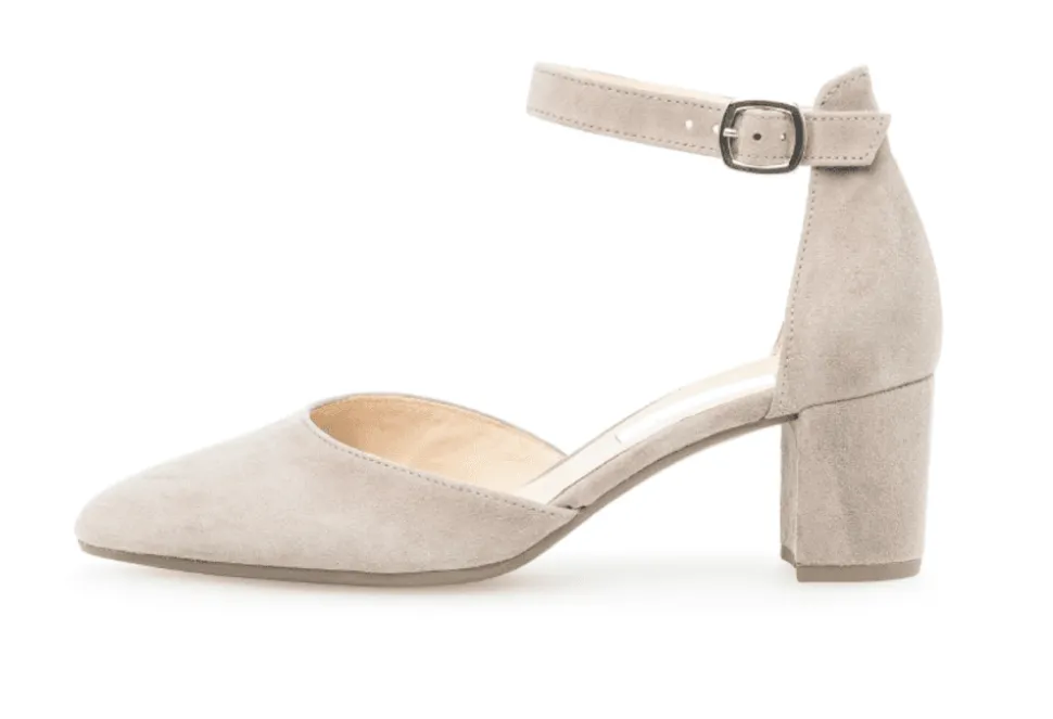 Gala Open Court Shoe