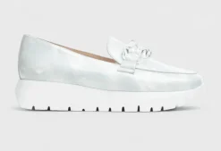 Iris A-2405 Platform Chain Loafer