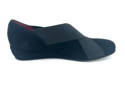 Iuma Slip On