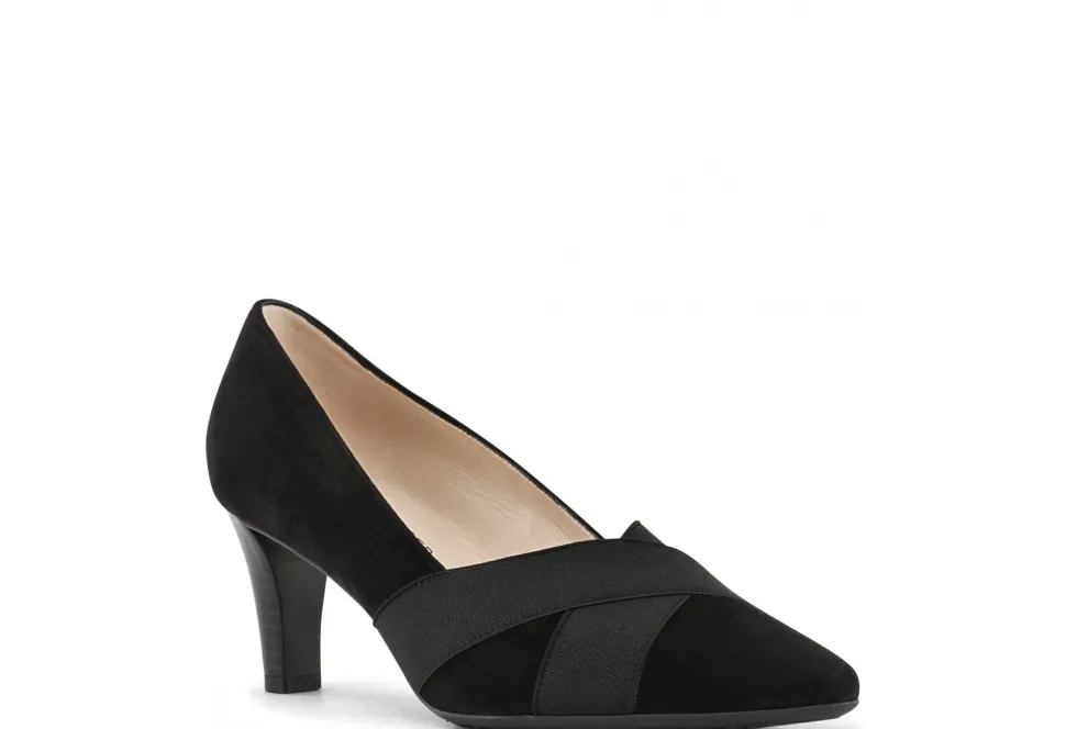 Malana Court Shoe