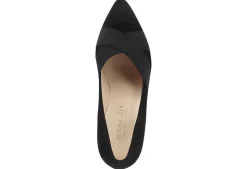 Malana Court Shoe