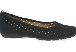 Ruffle Ballerina Pump